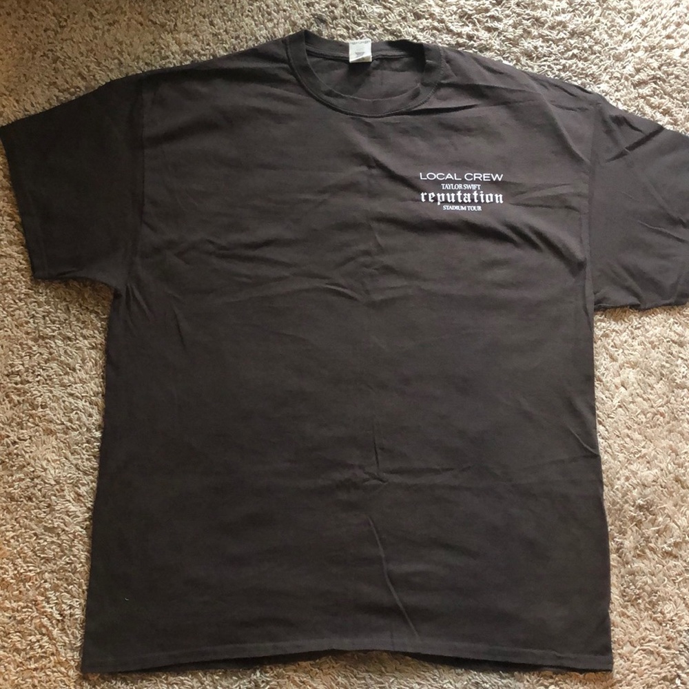 Taylor Swift shirt